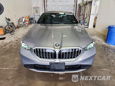 Piąte zdjęcie samochodu w środku: 2027 BMW 530 XI VIN:WBA53FJ03VCY23748 - miniatura