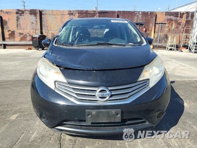 Piąte zdjęcie samochodu w środku: 2015 NISSAN VERSA NOTE SV VIN:3N1CE2CP6FL446932 - miniatura
