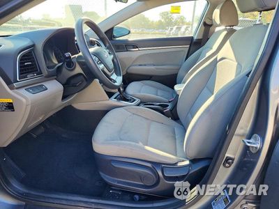 Zdjęcie 7 z 12 samochodu: 2017 HYUNDAI ELANTRA SE VIN:KMHD74LF3HU371447 - miniatura