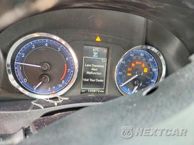 Zdjęcie 9 z 12 samochodu: 2017 TOYOTA COROLLA SE VIN:2T1BURHE1HC758674 - miniatura