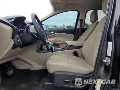 Zdjęcie 7 z 14 samochodu: 2019 FORD ESCAPE SE VIN:1FMCU9G94KUB83582 - miniatura