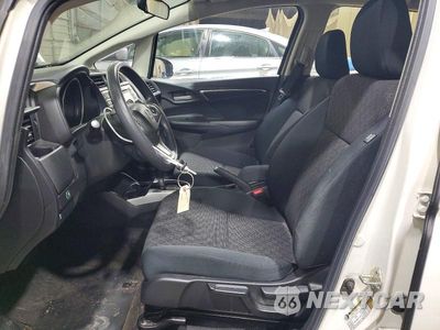 Zdjęcie 7 z 14 samochodu: 2017 HONDA FIT LX VIN:JHMGK5H55HS008955 - miniatura