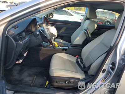 Zdjęcie 7 z 12 samochodu: 2013 LEXUS ES 350 VIN:JTHBK1GG4D2083954 - miniatura