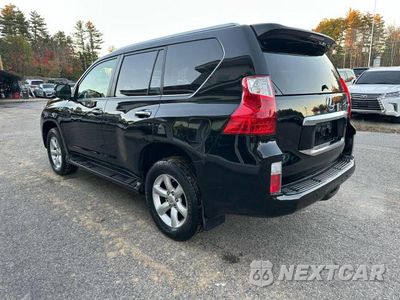 Trzecie zdjęcie samochodu z tyłu: 2010 LEXUS GX 460 VIN:JTJBM7FXXA5011017 - miniatura