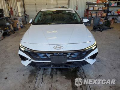 Piąte zdjęcie samochodu w środku: 2024 HYUNDAI ELANTRA LIMITED VIN:KMHLP4DG2RU795741 - miniatura