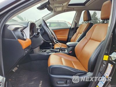 Zdjęcie 7 z 14 samochodu: 2017 TOYOTA RAV4 HV LIMITED VIN:JTMDJREV9HD140785 - miniatura