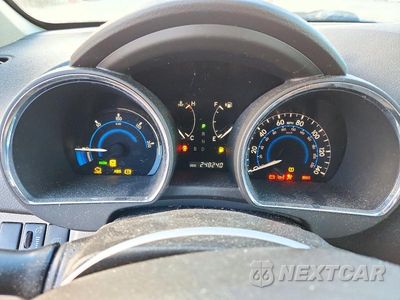 Zdjęcie 9 z 13 samochodu: 2009 TOYOTA HIGHLANDER HYBRID LIMITED VIN:JTEEW44A492036012 - miniatura