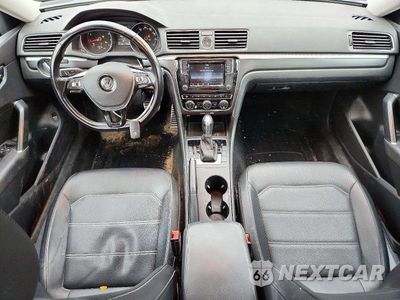 Zdjęcie 8 z 12 samochodu: 2017 VOLK PASSAT R-L VIN:1VWDT7A32HC019246 - miniatura