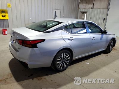 Trzecie zdjęcie samochodu z tyłu: 2026 NISSAN ALTIMA SV VIN:1N4BL4DW2TN329964 - miniatura