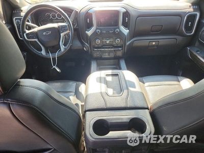 Zdjęcie 8 z 12 samochodu: 2021 CHEVROLET SILVERADO K1500 RST VIN:1GCUYEEL5MZ210539 - miniatura