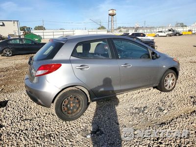 Trzecie zdjęcie samochodu z tyłu: 2014 MAZDA MAZDA2 SPORT VIN:JM1DE1KY1E0171925 - miniatura