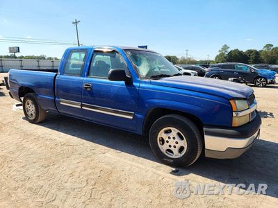 Czwarte zdjęcie samochodu z boku: 2003 CHEVROLET SILVERADO C1500 VIN:2GCEC19VX31358832 - miniatura