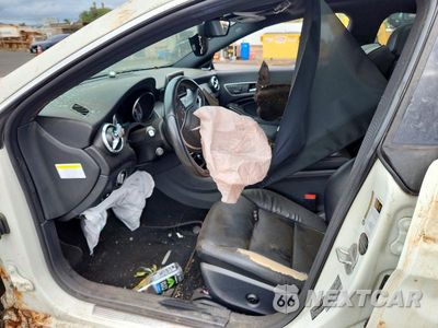 Zdjęcie 7 z 12 samochodu: 2014 MERCEDES-BENZ CLA 250 VIN:WDDSJ4EB9EN058924 - miniatura