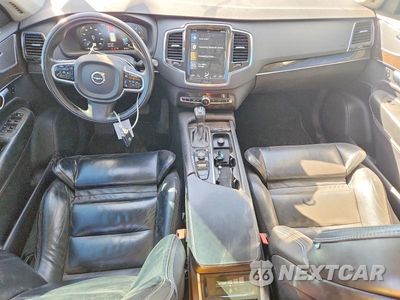 Zdjęcie 8 z 12 samochodu: 2018 VOLVO XC90 T6 VIN:YV4A22PK0J1347273 - miniatura