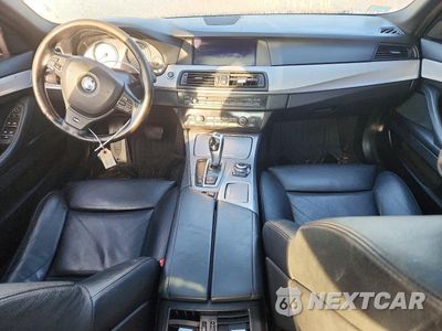 Zdjęcie 8 z 12 samochodu: 2013 BMW 550 XI VIN:WBAFU9C54DDY70727 - miniatura