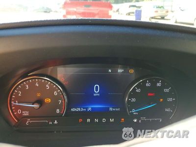 Zdjęcie 9 z 13 samochodu: 2020 FORD EXPLORER XLT VIN:1FMSK7DH4LGC85479 - miniatura