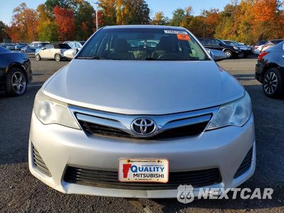 Piąte zdjęcie samochodu w środku: 2014 TOYOTA CAMRY LE VIN:4T4BF1FK6ER371719 - miniatura