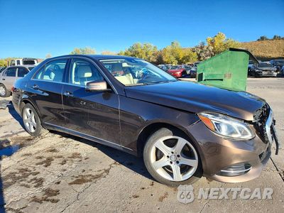 Czwarte zdjęcie samochodu z boku: 2016 MERCEDES-BENZ E 350 4MATIC VIN:WDDHF8JB2GB255009 - miniatura
