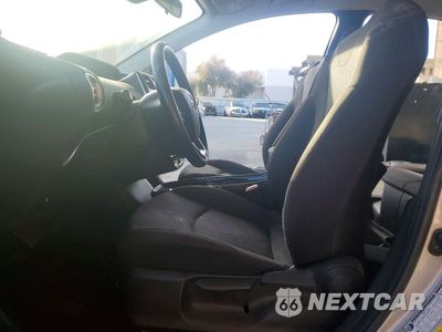 Zdjęcie 7 z 13 samochodu: 2022 TOYOTA PRIUS PRIME LE VIN:JTDKAMFP3N3199021 - miniatura