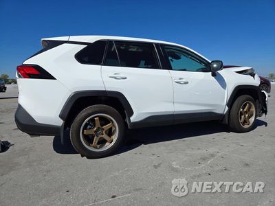 Trzecie zdjęcie samochodu z tyłu: 2024 TOYOTA RAV4 LE VIN:2T3H1RFV1RW323215 - miniatura
