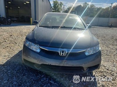 Piąte zdjęcie samochodu w środku: 2010 HONDA CIVIC LX VIN:19XFA1F54AE085238 - miniatura