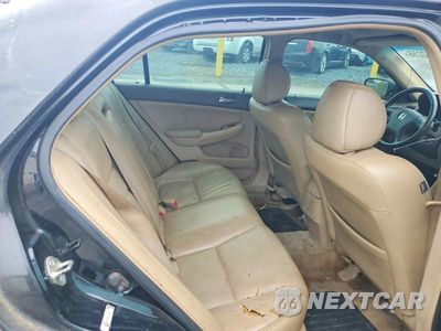 Zdjęcie 10 z 12 samochodu: 2004 HONDA ACCORD EX VIN:1HGCM56894A049078 - miniatura