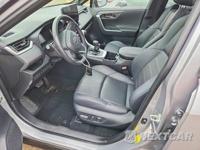 Zdjęcie 7 z 12 samochodu: 2024 TOYOTA RAV4 PRIME XSE VIN:JTMFB3FV0RD212654 - miniatura