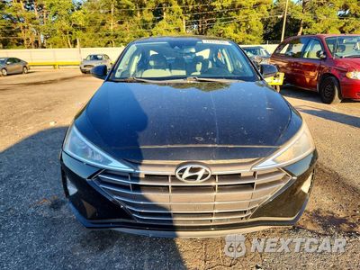 Piąte zdjęcie samochodu w środku: 2019 HYUNDAI ELANTRA VALUE EDITION VIN:5NPD84LF8KH405420 - miniatura