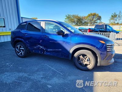 Czwarte zdjęcie samochodu z boku: 2026 NISSAN KICKS SV VIN:3N8AP6CE5TL360113 - miniatura