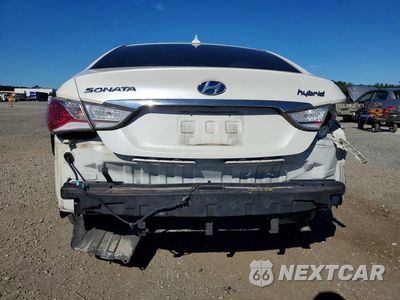 Zdjęcie 6 z 12 samochodu: 2013 HYUNDAI SONATA HYBRID VIN:KMHEC4A46DA098288 - miniatura