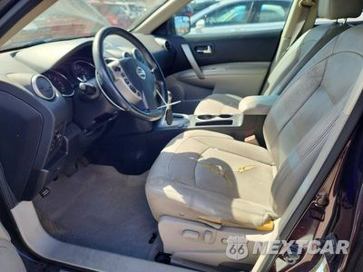 Zdjęcie 7 z 13 samochodu: 2011 NISSAN ROGUE SL VIN:JN8AS5MT8BW151964 - miniatura
