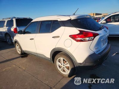Drugie zdjęcie samochodu z przodu: 2018 NISSAN KICKS S VIN:3N1CP5CU3JL497122 - miniatura