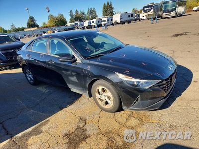 Czwarte zdjęcie samochodu z boku: 2021 HYUNDAI ELANTRA SE VIN:5NPLL4AG2MH033808 - miniatura