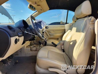 Zdjęcie 7 z 12 samochodu: 2005 VOLKSWAGEN NEW BEETLE GL VIN:3VWBM31Y95M301063 - miniatura