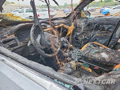 Zdjęcie 8 z 13 samochodu: 2021 VOLKSWAGEN ATLAS CROSS SPORT SEL PREMIUM VIN:1V2TE2CA0MC212138 - miniatura