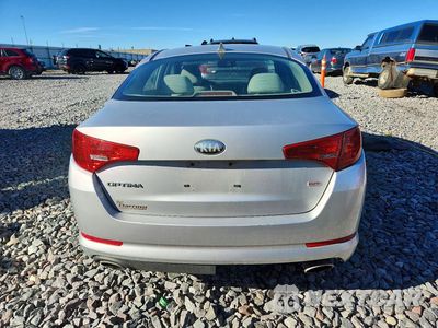 Zdjęcie 6 z 12 samochodu: 2013 KIA OPTIMA LX VIN:KNAGM4A71D5354119 - miniatura