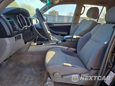 Zdjęcie 7 z 14 samochodu: 2006 TOYOTA 4RUNNER SR5 VIN:JTEZU14R868049883 - miniatura