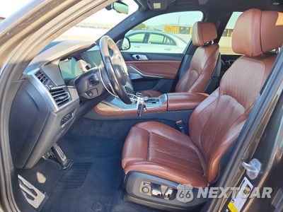 Zdjęcie 7 z 13 samochodu: 2022 BMW X7 M50I VIN:5UXCX6C02N9J98993 - miniatura