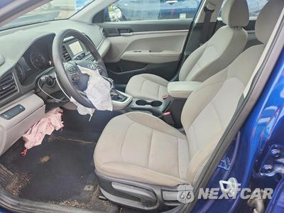 Zdjęcie 7 z 12 samochodu: 2019 HYUNDAI ELANTRA SE VIN:5NPD74LF1KH463565 - miniatura
