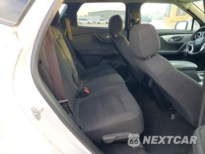 Zdjęcie 11 z 13 samochodu: 2021 CHEVROLET BLAZER 2LT VIN:3GNKBHRS9MS550373 - miniatura