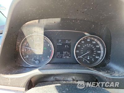 Zdjęcie 9 z 12 samochodu: 2017 HYUNDAI ELANTRA SE VIN:KMHD74LF9HU110520 - miniatura