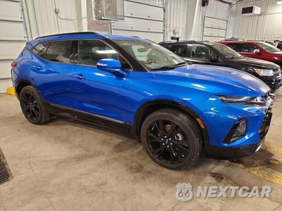 Czwarte zdjęcie samochodu z boku: 2020 CHEVROLET BLAZER RS VIN:3GNKBERS9LS674222 - miniatura