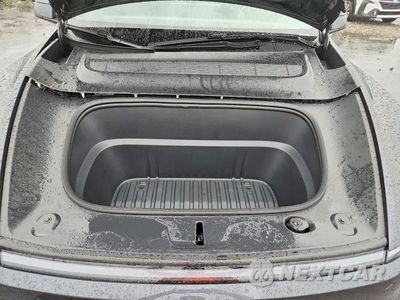 Zdjęcie 11 z 13 samochodu: 2026 TESLA MODEL Y VIN:7SAYGDED5TA684938 - miniatura