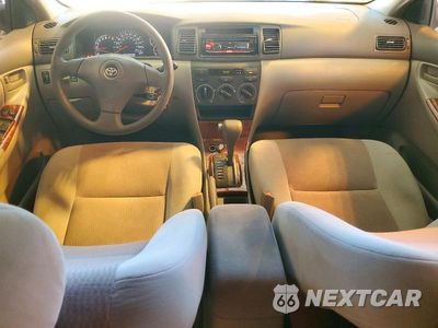 Zdjęcie 8 z 12 samochodu: 2007 TOYOTA COROLLA LE VIN:2T1BR32E77C800996 - miniatura