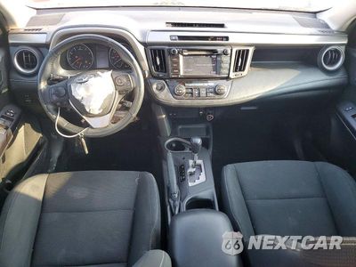 Zdjęcie 8 z 13 samochodu: 2018 TOYOTA RAV4 XLE VIN:2T3WFREV2JW513099 - miniatura