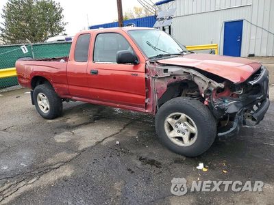 Czwarte zdjęcie samochodu z boku: 2002 TOYOTA TACOMA V6 VIN:5TEWN72N92Z038472 - miniatura