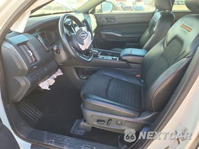 Zdjęcie 7 z 12 samochodu: 2023 NISSAN PATHFINDER ROCK CREEK VIN:5N1DR3BD7PC251689 - miniatura