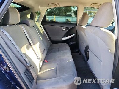 Zdjęcie 10 z 12 samochodu: 2015 TOYOTA PRIUS TWO VIN:JTDKN3DU9F0453650 - miniatura