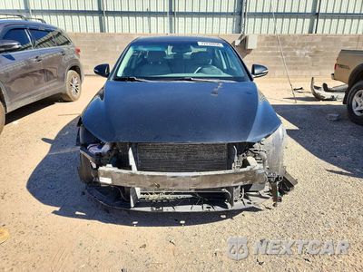 Piąte zdjęcie samochodu w środku: 2017 HYUNDAI ELANTRA LIMITED VIN:5NPD84LF2HH025448 - miniatura