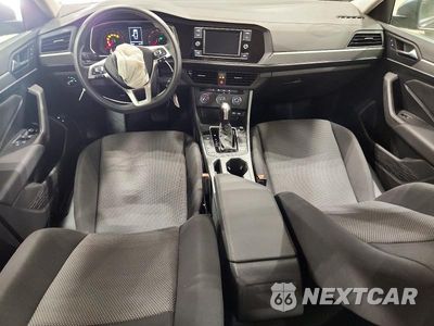 Zdjęcie 8 z 12 samochodu: 2021 VOLKSWAGEN JETTA S VIN:3VWC57BU6MM008711 - miniatura